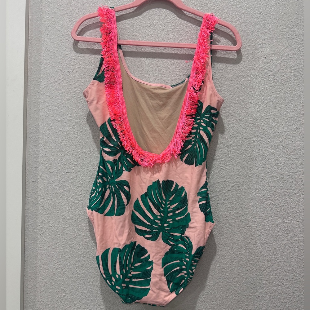 Shade Critters Women’s Scoop Back Monstera Fringe One Piece Swimsuit NWT Size 10
